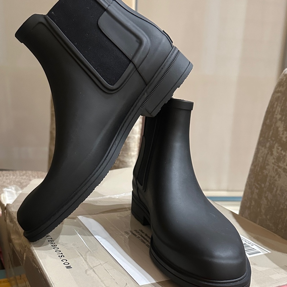 Hunter Men's Matte Black Rain Boots